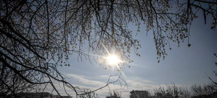 Μύρισε καλοκαιράκι – Βελτιωμένος ο καιρός με την θερμοκρασία να φτάνει στους 21 βαθμού Κελσίου